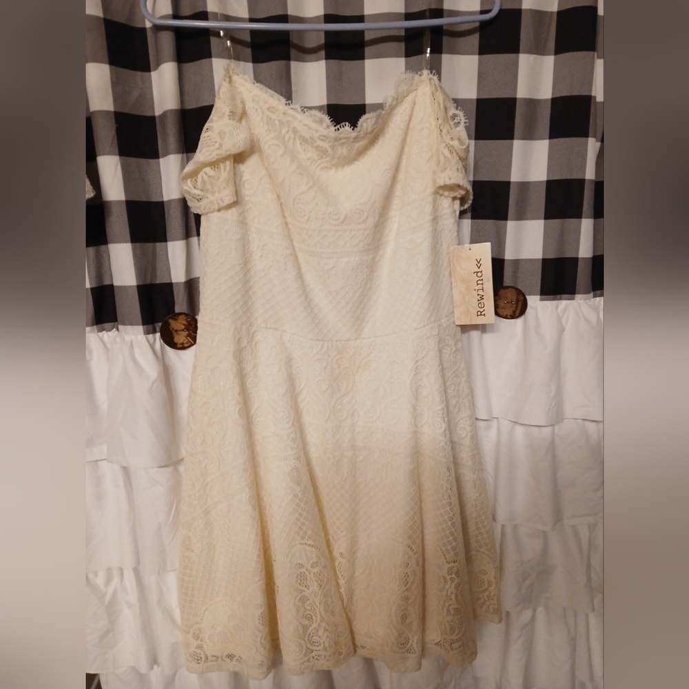 Rewind Ivory Lace Dress Bell S L NWT